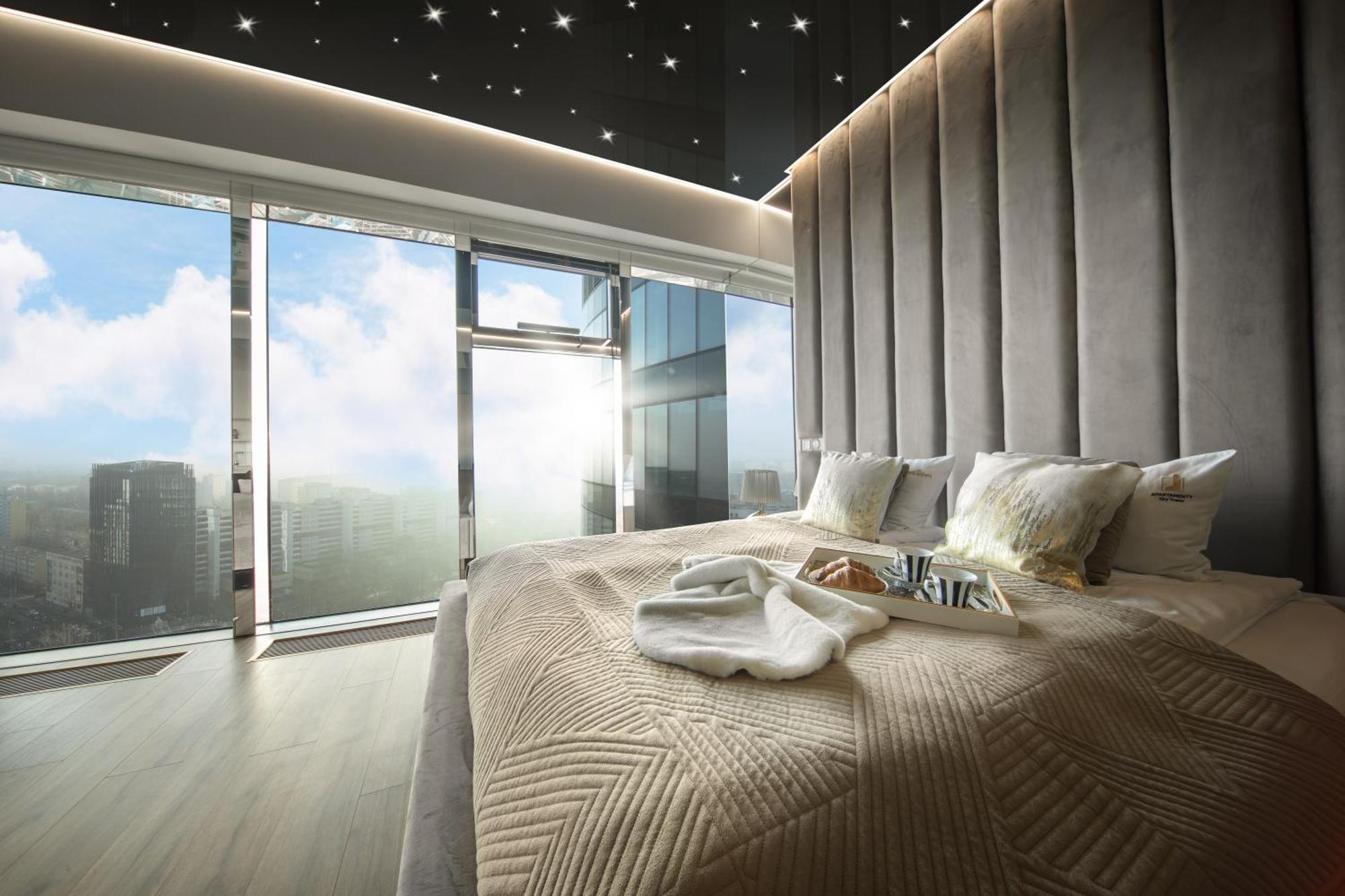 Apartamenty W Sky Tower Вроцлав Екстер'єр фото